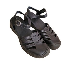 Keen Paradise Black Leather Sandals | 7.5